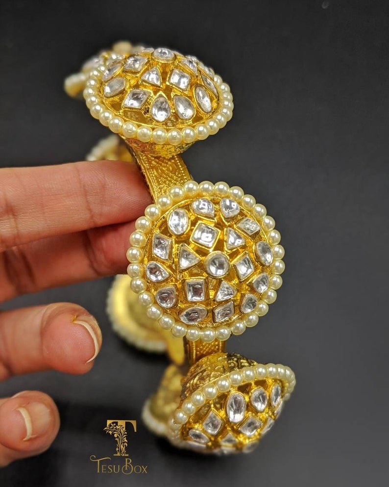 pemium quality Kundan kada Indian boho Kundan brass kada Kundan Jewelry Pakistani wedding jewelry Indian bridal bangle...