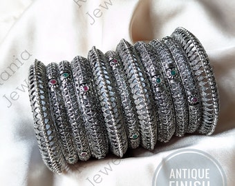 Set of Oxidized bangles