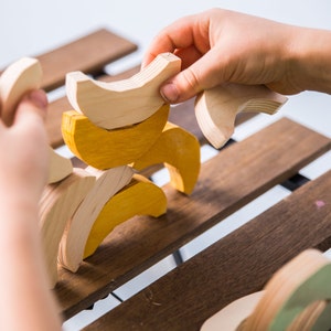 Wooden balance game, Montesori toy: puzzle Banana. 25 pcs