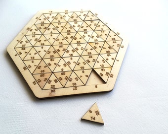 Puzzle con triangolo numerico: rompicapo in legno per adulti