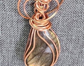 Handcrafted Pink Labradorite Copper Pendant: Boho Gemstone Necklace