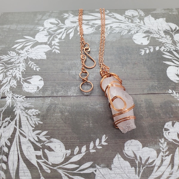 Rock Pendant | Rose Quartz Necklace | Copper Jewelry | Special Event Necklace | Gift for your Girlfriend | Bohemian Fashion | Neck chain |