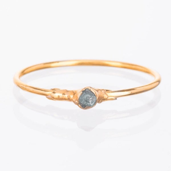 Raw Blue Diamond Ring, Gold Stacking Ring, April Birthstone Ring, Minimalist Ring, Raw Stone Ring, Crystal Ring, Dainty Ring, Delicate Ring