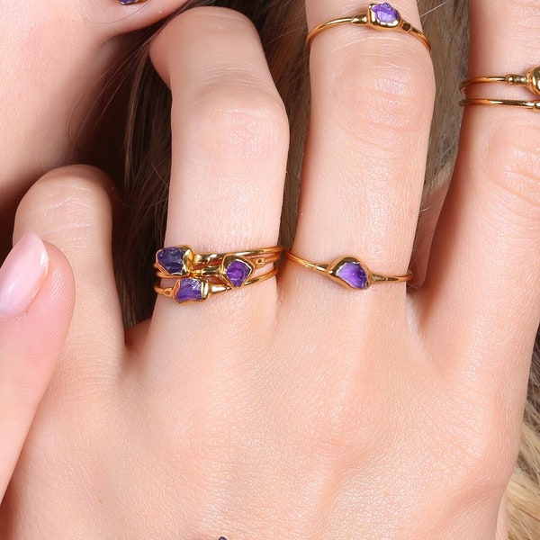 Dainty Raw Amethyst Ring • February Birthstone • Crystal Ring • Gold Filled • Fall Jewelry • Witchy Ring • Aquarius • Whimsigoth • Ringcrush