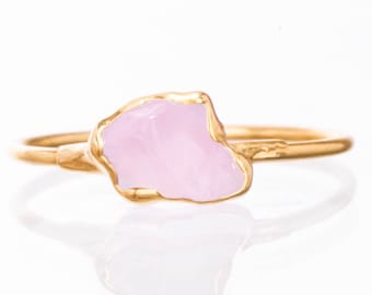 Dainty Raw Rose Quartz Ring • Gold Filled • Perfect Bridesmaid Gift • January Birthstone • Cute Aesthetic • Perfect Pinky Ring • 24k Dip