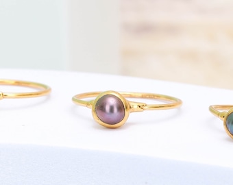 Dainty Black Pearl Ring • Gold Filled • Minimalist June Birthstone Gift • Real Raw Pearl • Cute Handmade Whimsigoth Fall Jewelry • 24k Dip