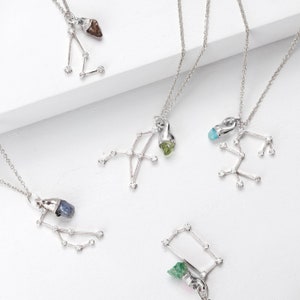 Collier zodiaque en argent avec pierres de naissance Bijoux automne sorcière Cadeau Capricorne Verseau balance Bélier Verseau Sagittaire Collier constellation image 1