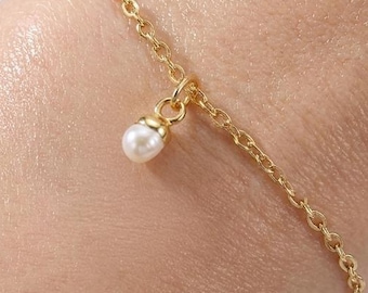 Raw Pearl Bracelet - Dainty 24k Gold Filled Chain, June Birthstone