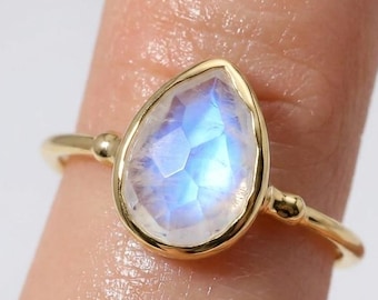 Pear Moonstone Ring - 24k Gold Filled