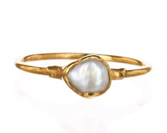 Dainty Pearl Ring • Gold Filled • Minimalist June Birthstone Gift  • Real Raw Pearl Ring • Cute Handmade Fall Jewelry • 24k Dip • Handmade