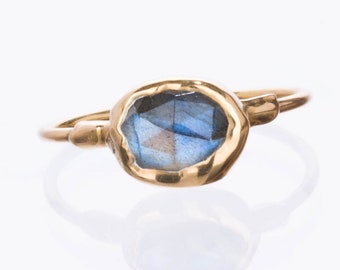 Rainbow Labradorite Ring • Gold Filled • Perfect Alt Engagement Ring • Unique Raw Gemstone Jewelry • Whimsigoth Aesthetic • 24k Dip