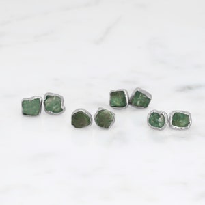 Mini Raw Emerald Earrings, Rose Gold May Birthstone Studs, Raw Crystal Earrings, Emerald Studs, Boho Earrings, Dainty Gold Stud Earrings Silver