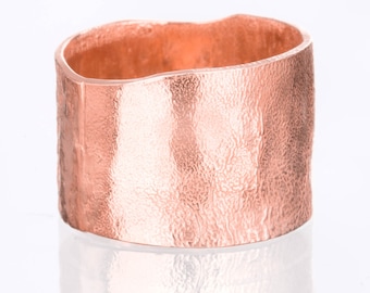 Wide Rose Gold Cigar Band Ring • Statement Pink Ring for Women • Tube Ring • Unique Rustic Hammered Look • Boho Cottage Core • 14mm