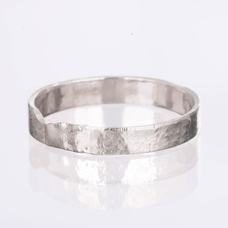 3mm Silver Band, Textured Silver Ring, Mens Unique Wedding Band, Rustic Silver Ring, Aesthetic Ring, Goth Ring, Cigar Band Ring, Edgy Cool 