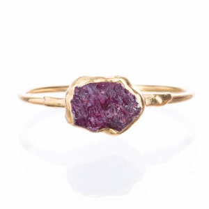 Raw Ruby Ring for Women • Gold Filled • July Birthstone • Genuine Gemstone Ring • Red Sapphire • Whimsigoth Jewelry • 24k Dip • Ringcrush