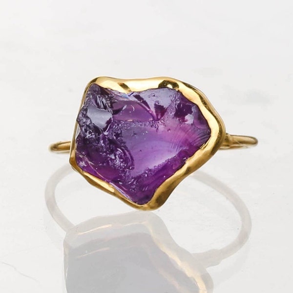 New Raw Amethyst Ring • Gold Filled • February Birthstone • Aquarius • Witchy Fall Crystal Jewelry • Handmade Jewelry • Purple Gemstone