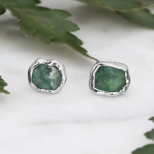 Mini Raw Emerald Earrings, Sterling Silver May Birthstone Studs, Raw Crystal Earrings, Emerald Studs, Boho Studs, Dainty Gold Stud Earrings