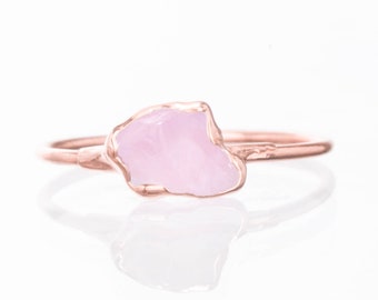 Dainty Rose Quartz Ring • Blush Jewelry • Rose Gold Pink Ring • Raw Crystal • January Birthstone • Cottage Core • Fall Jewelry •  Ringcrush