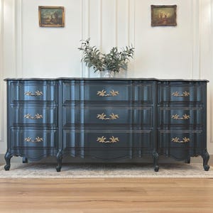SOLD**Vintage 9 Drawer French Provincial Dresser, Credenza, Bedroom Furniture
