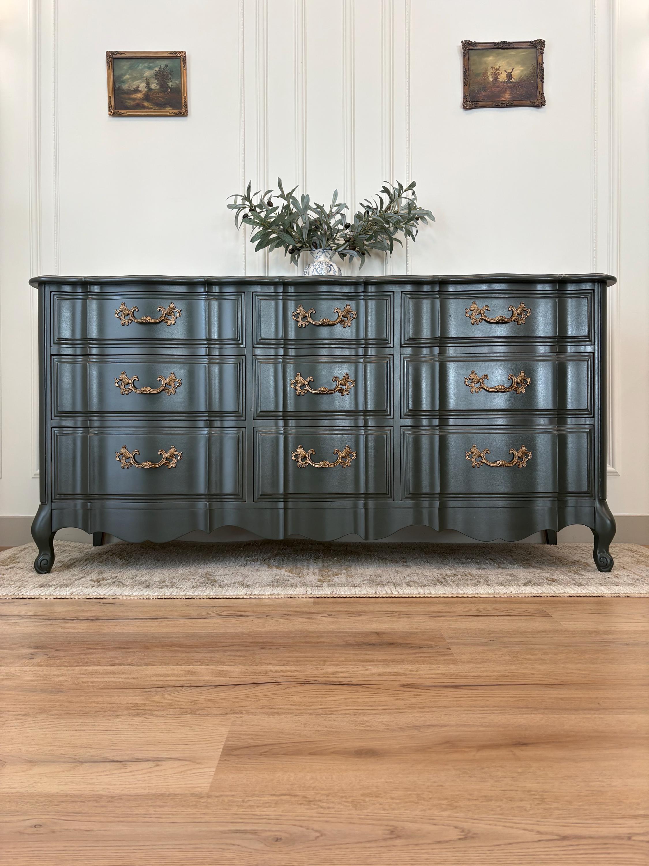 SOLD** Vintage Black French Provincial Wood Dresser, 9 Dovetailed Drawer  Credenza, Bedroom Furniture - Etsy
