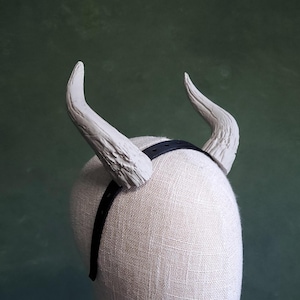 Ossifer | Petites cornes de costume
