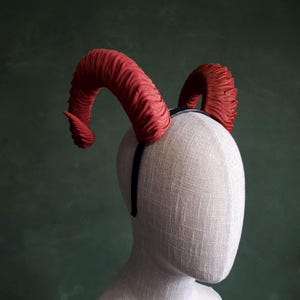 Steph | Costume Horns