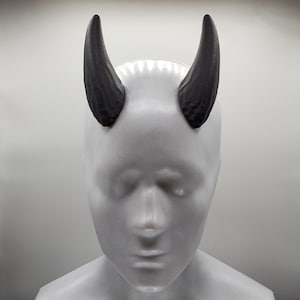 Miranda Medium Devil Horns image 7