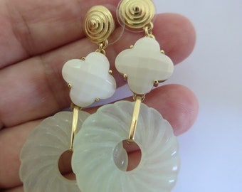 Pendiente colgante de oro macizo de 18k, trébol de ágata blanca, jade nuevo grande tallado redondo,
