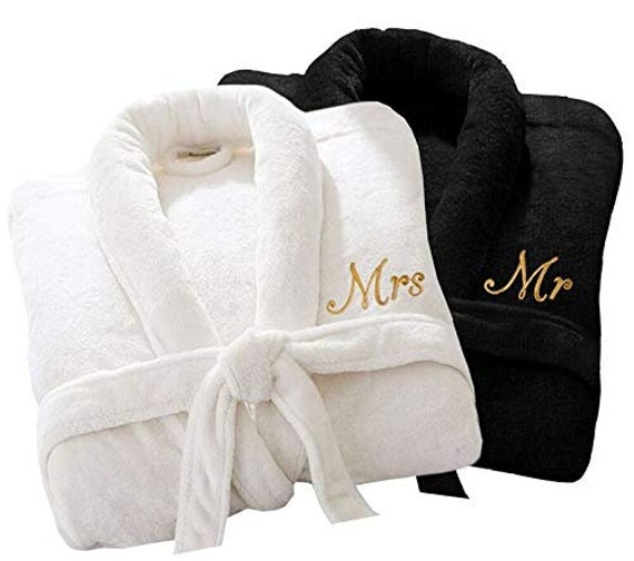 Luxury Hotel & Spa Mrs and Mr Six Piece Towel Set Wedding Engagement Anniversary Gift, Size: Six Piece Towel - Mrs and MR, White