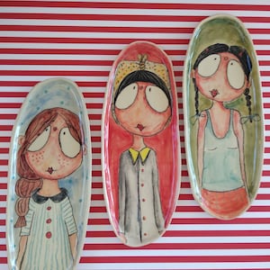 Handmade ceramic platters (3 designs),perfect housewarming gift.100% hand made with love! Stoneware serving platter,ideal for birthday gift.