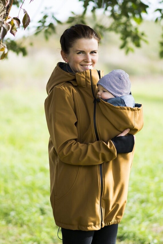 Maternity outlet softshell jacket