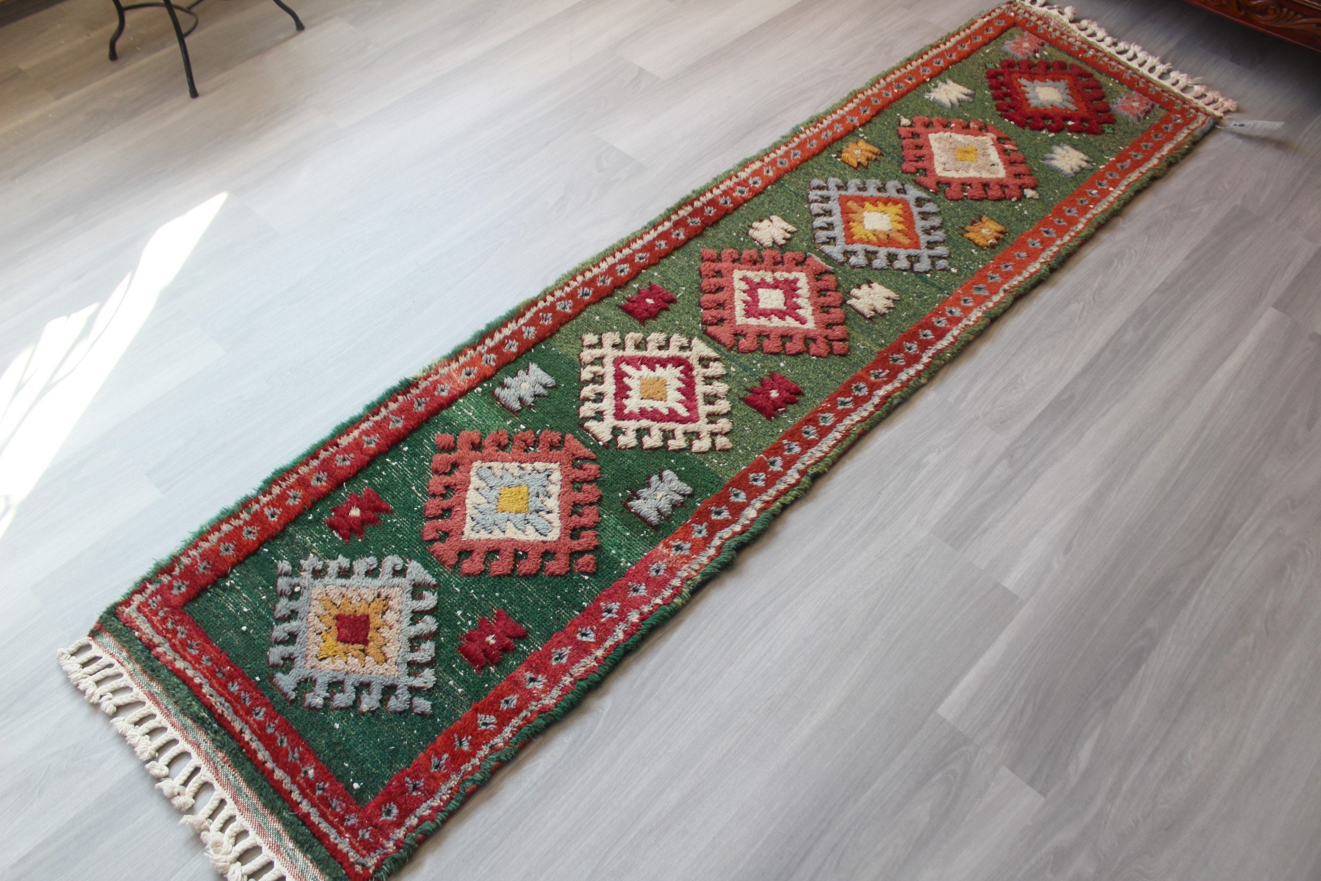 2´x8´5´´ Vintage Green Runner Rug, Handwoven Anatolian Hallway Bohemian