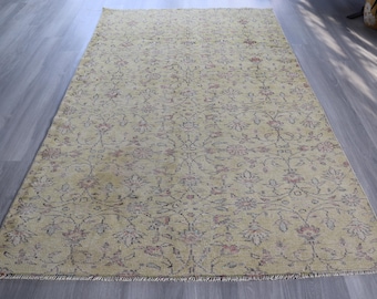 Muted Yellow Rug , Large Pale Yellow Rug, Vintage Pale Rug , 5'x8'6'' /  C-6290
