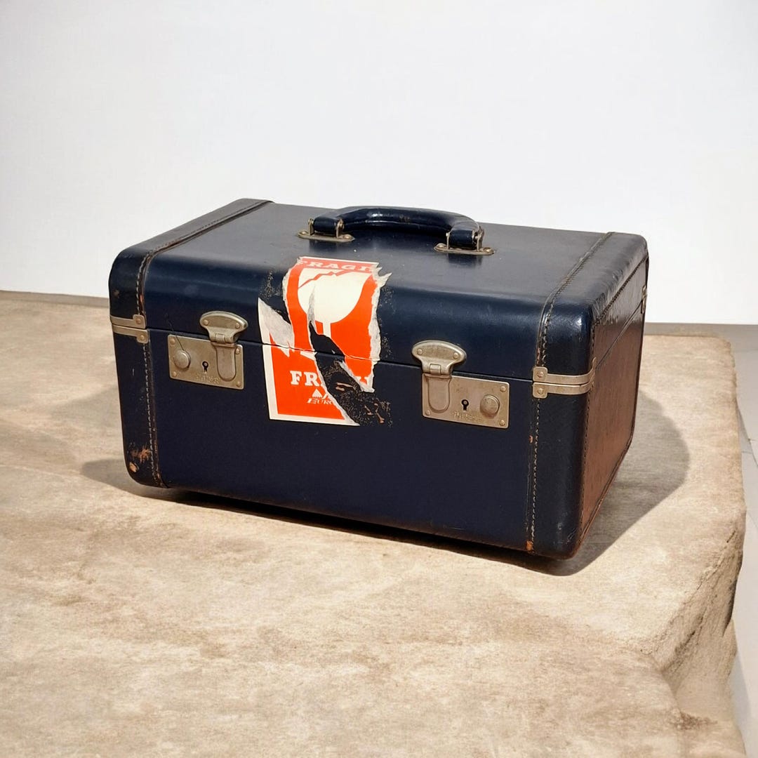 VICTOR Luggage ヴィンテージトランクケース・バッグ　アンティーク Vintage Suitcase From 