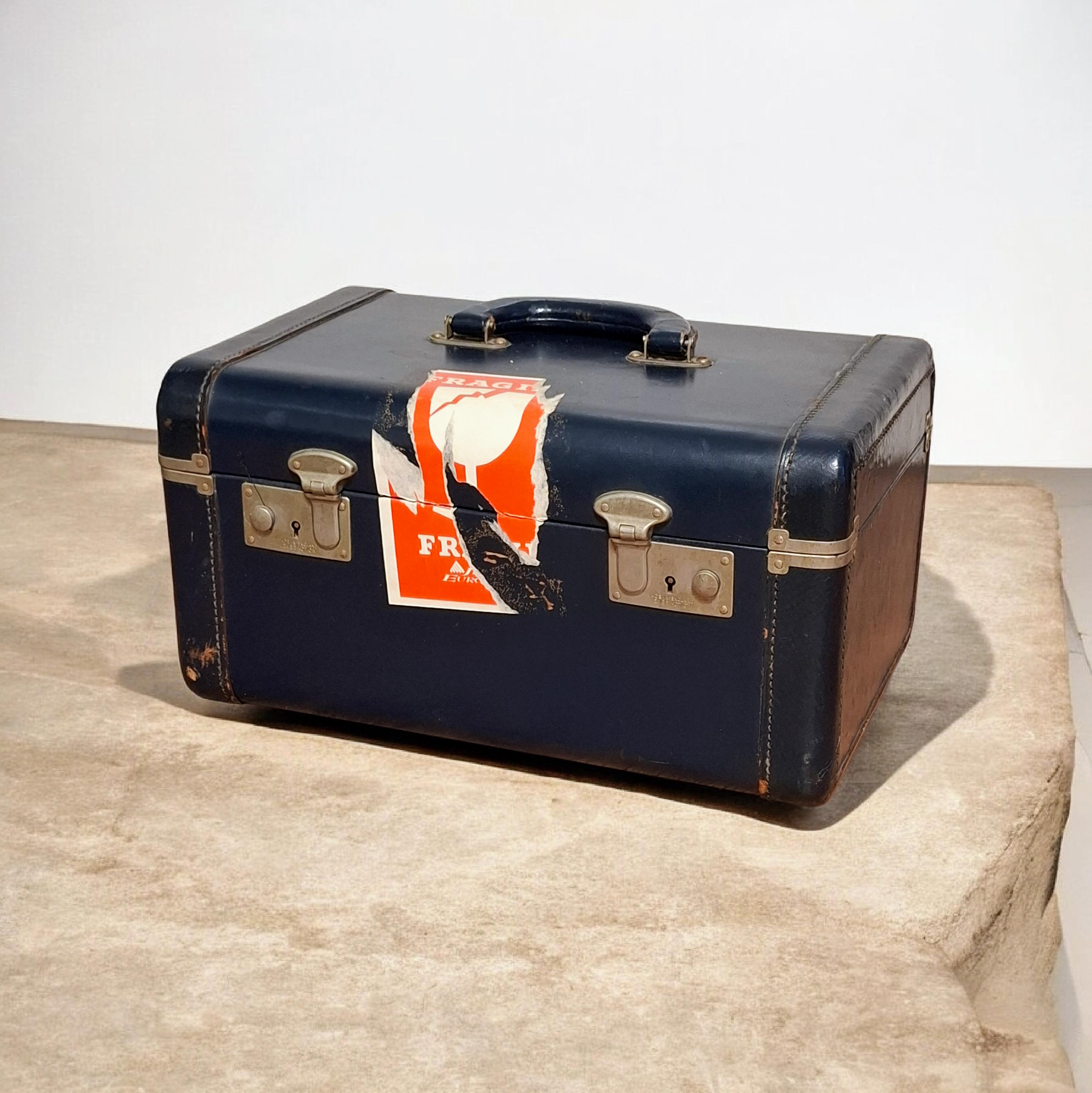 VICTOR Luggage ヴィンテージトランクケース・バッグ　アンティーク Vintage Suitcase From 