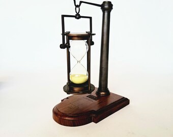 Hourglass INCNTVE WORLD - Motivation & Loyalty programs - Berend&#39;s precious time - Gift - 30 Minutes