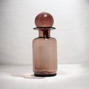 Bouteille décorative vintage à bouchon sphérique - Style milieu du XXe siècle - Murano ? - Violet