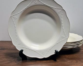 Antique Wedgwood Creamware Plate - Garland Relief - England - Collecting / Tableware / Kitchen - Set of 6