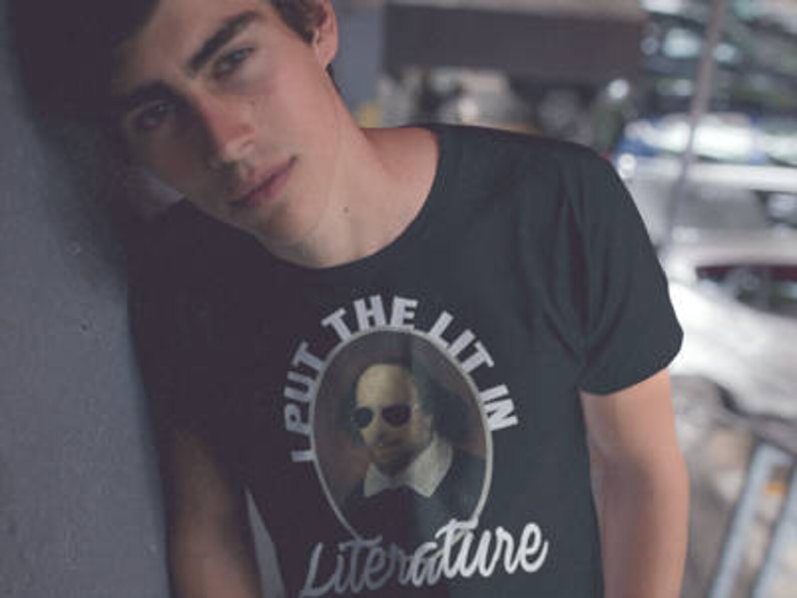 I Put the Lit in Literature William Shakespeare Shirt - Short Sleeve T ...