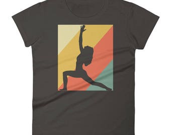 Vintage Retro Yoga Pose T-Shirt - Women's Cotton Tee
