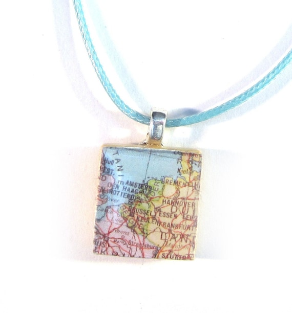 Scrabble tile necklaces - Netherlands variations