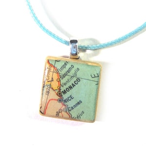 Scrabble tile necklace - Europe variations