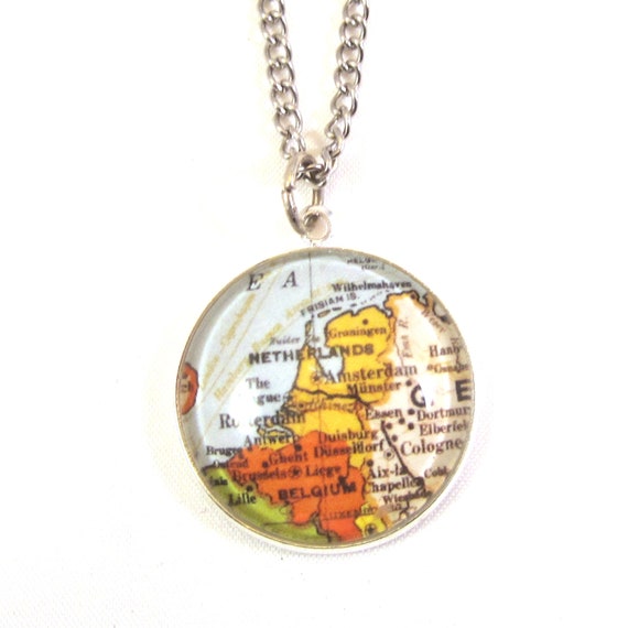 Map necklaces - The Netherlands variations 25 mm