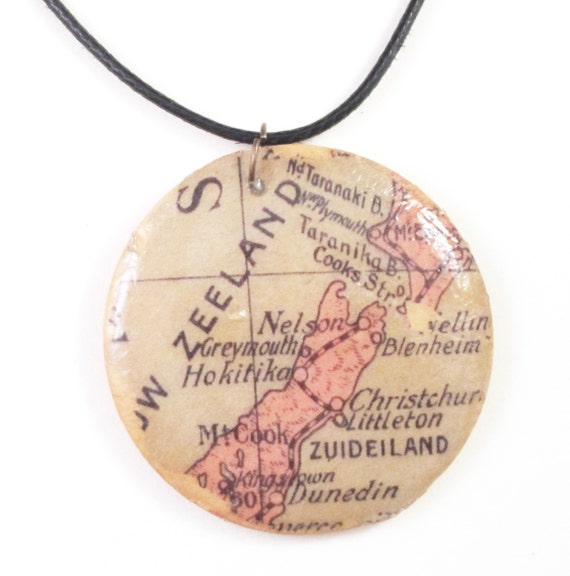 Personalized wooden necklace - Oceania