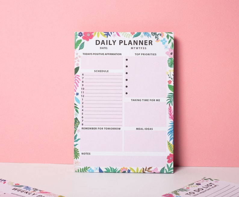 Daily planner, daily plan, organisation, 100 sheets, daily planner desk pad, to do list, daily organisation, stationary, productivity image 1