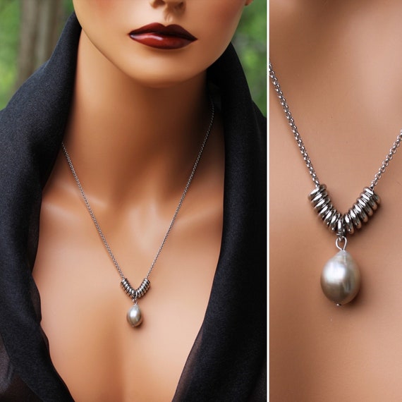 Tahitian Pearls, Gray Tahitian Pearls, 30th Anniversary, June Birthstone, Bridal gifts, Bridal gift Idea, Formal jewelry, Versatile design