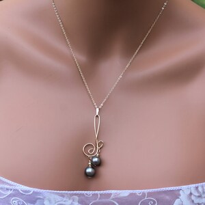 Tahitian Pearls, Musical note, Unique gifts, Self gifts, Lariat necklaces, Unique design jewelry, Tahitian Pearl jewelry, Gifts for her