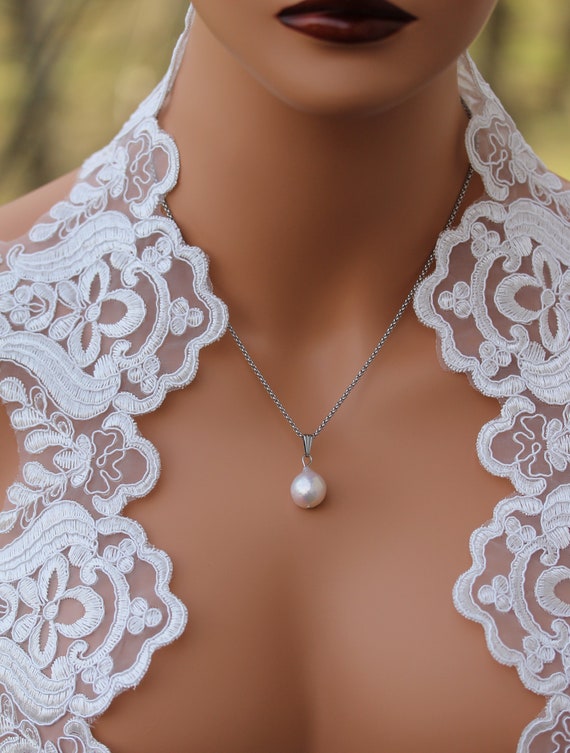 Simple and beautiful, Unique Pearl, Solitaire necklace, Beautiful Pearls, June birthstone, Bridal gift idea, Holiday gift ideas, Bride to be