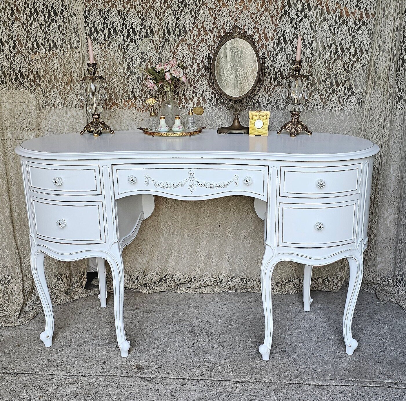 Vintage Drexel Touraine Kidney Shaped Vanity Circa 1950's, Louis XV Vanity Table - Etsy Vintage Drexel Touraine Kidney Shaped Vanity Circa 1950's, Louis XV Vanity Table - Etsy