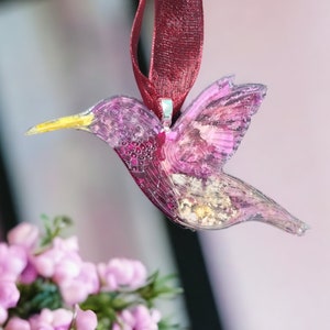 Hummingbird Keepsake Dried Funeral Flower, Bird Ornament, Christmas Ornament, Memorial Dried Keepsake, Flower Ornament, Memory Ornament